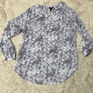 Ann Taylor sheer 1/4 button down floral flowy tab roll up sleeve blouse